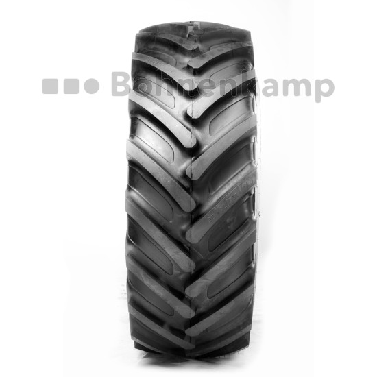 Pneu 600 / 70 R 30, 370